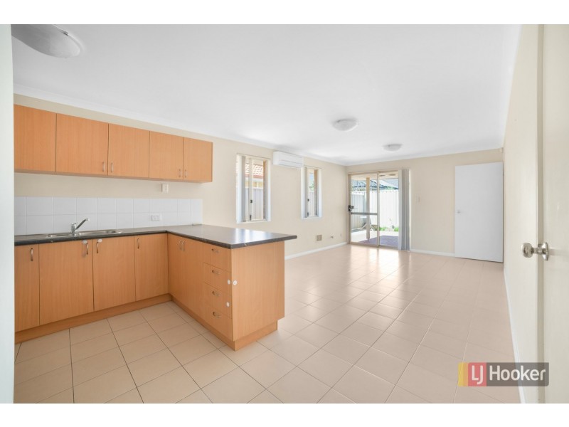 63/135 Challis Road, Seville Grove WA 6112