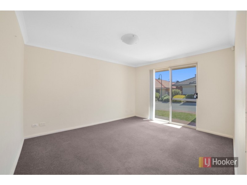 63/135 Challis Road, Seville Grove WA 6112
