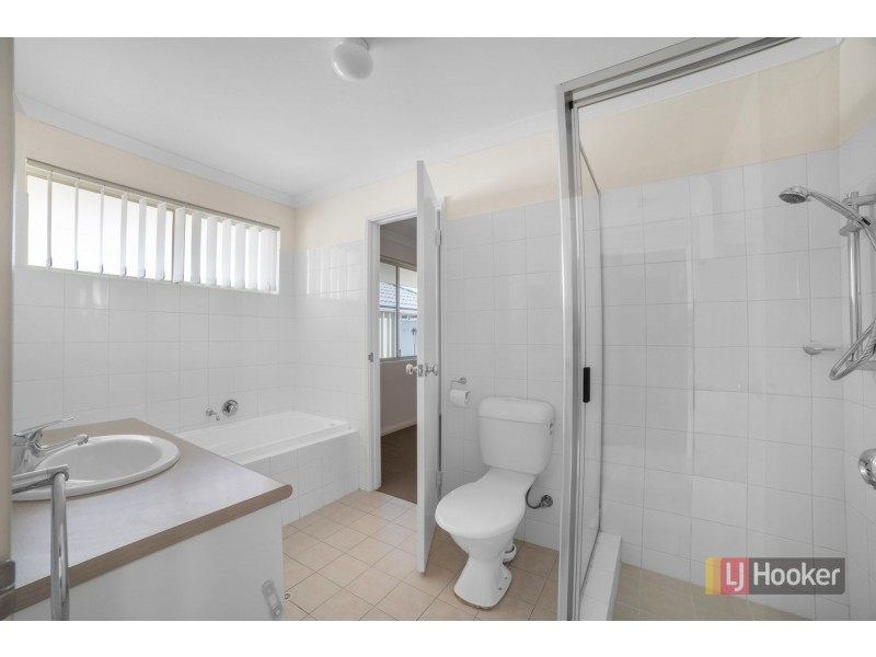 63/135 Challis Road, Seville Grove WA 6112
