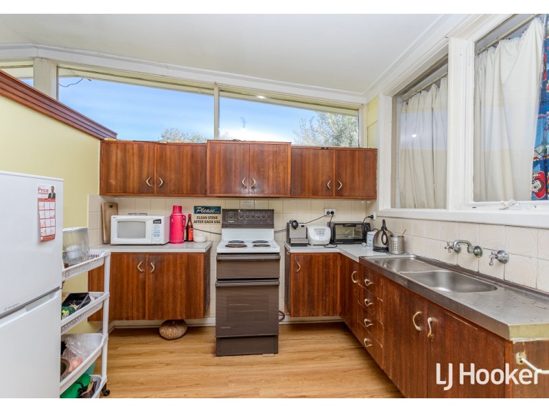 38 Edinbridge Road, Kenwick WA 6107