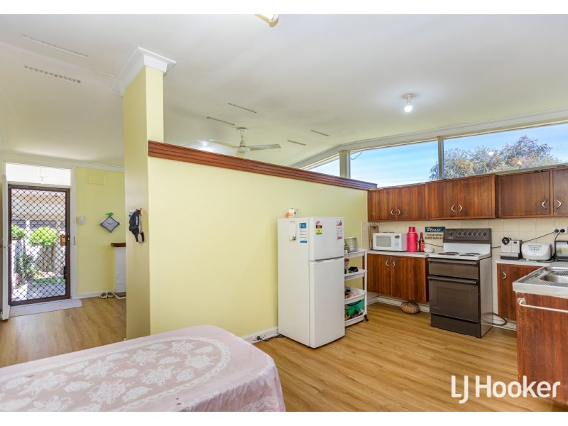 38 Edinbridge Road, Kenwick WA 6107