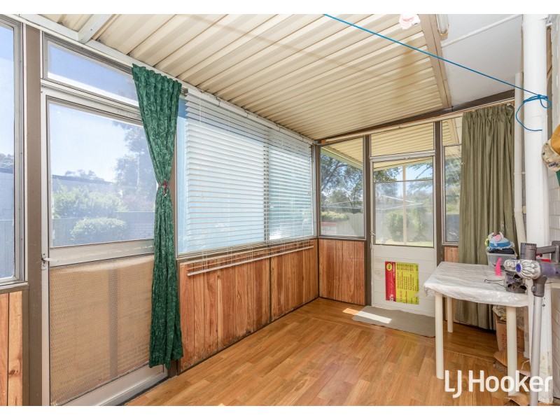 38 Edinbridge Road, Kenwick WA 6107