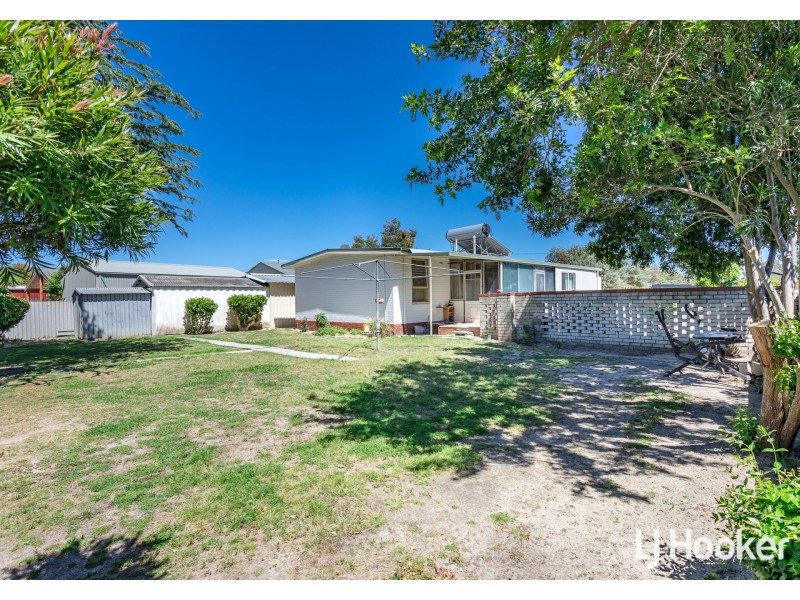38 Edinbridge Road, Kenwick WA 6107