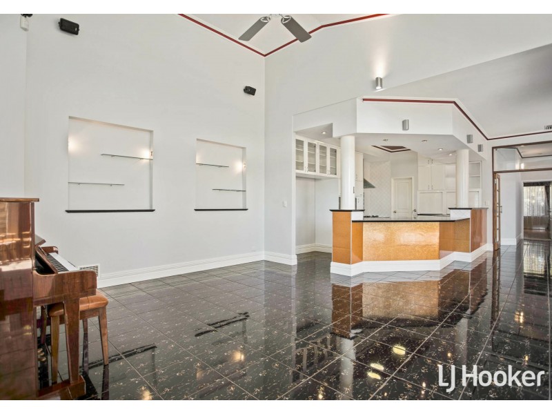 66 Edgecumbe Street, Como WA 6152