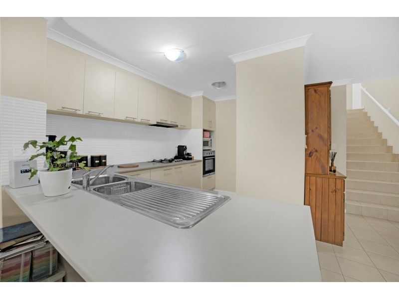 28/11 Serls Street, Armadale WA 6112