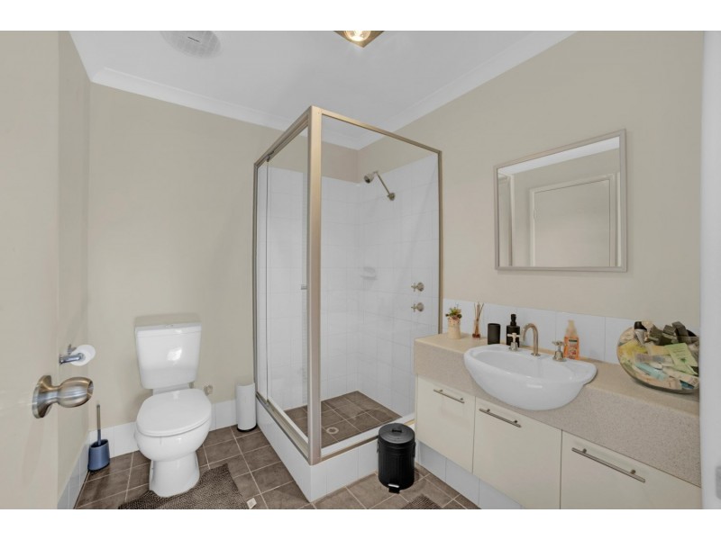 28/11 Serls Street, Armadale WA 6112