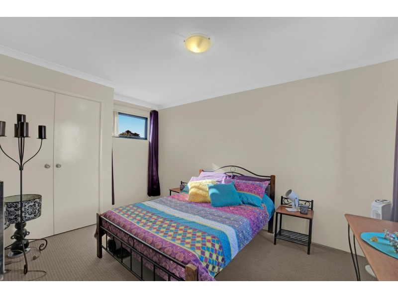 28/11 Serls Street, Armadale WA 6112