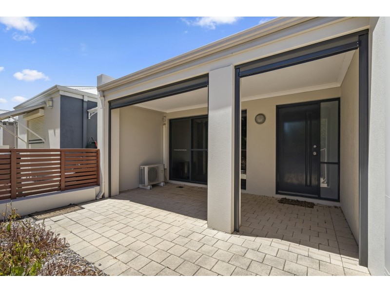 28/11 Serls Street, Armadale WA 6112