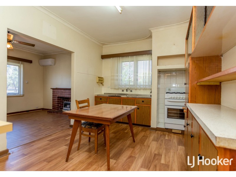 39 Bernice Way, Thornlie WA 6108