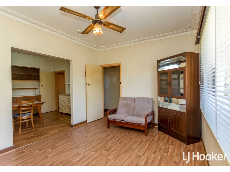 39 Bernice Way, Thornlie WA 6108