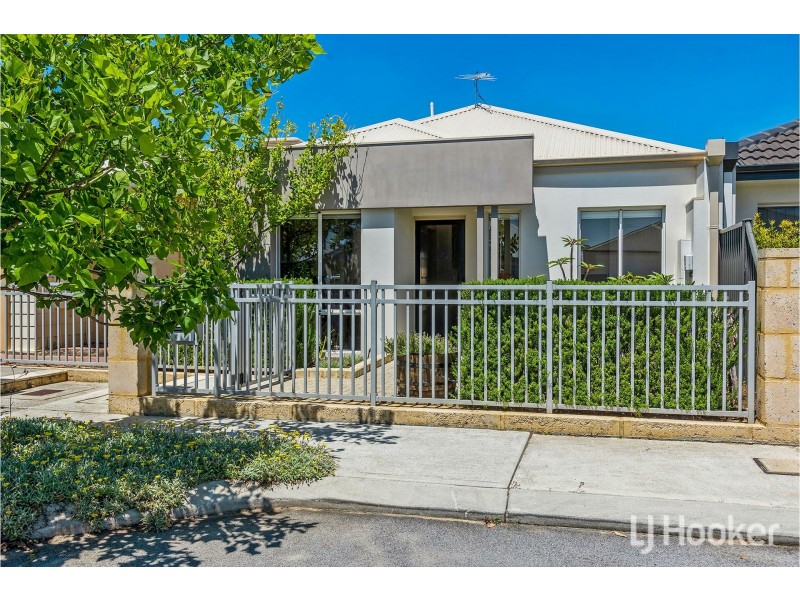 21 Pyramid Road, Harrisdale WA 6112