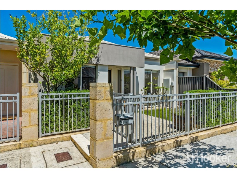 21 Pyramid Road, Harrisdale WA 6112