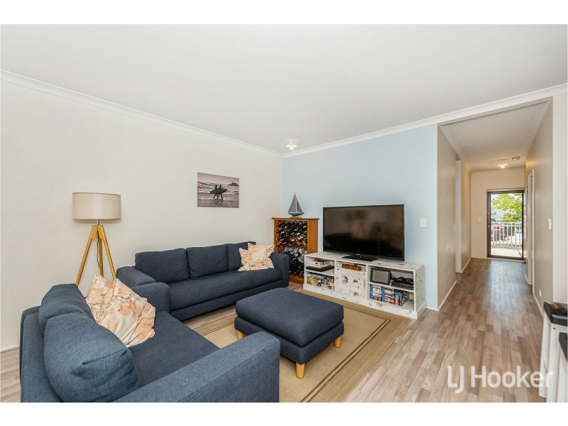 21 Pyramid Road, Harrisdale WA 6112