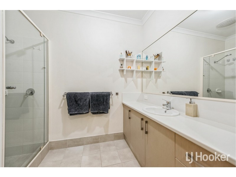 21 Pyramid Road, Harrisdale WA 6112