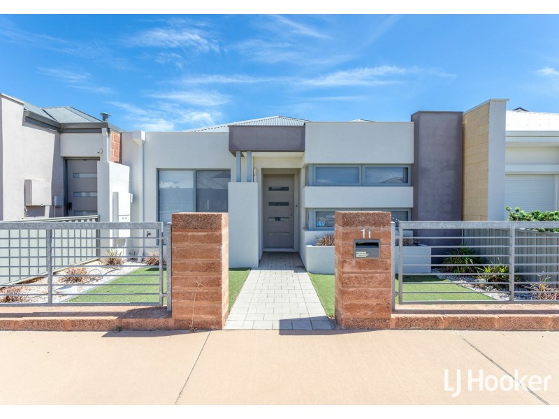 11 Cattach Way, Byford WA 6122