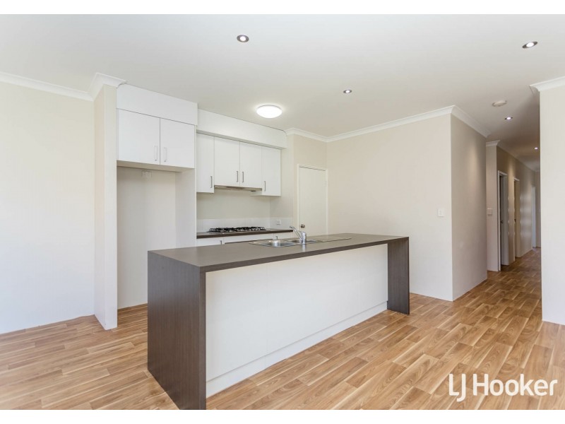 11 Cattach Way, Byford WA 6122