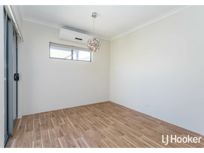 11 Cattach Way, Byford WA 6122