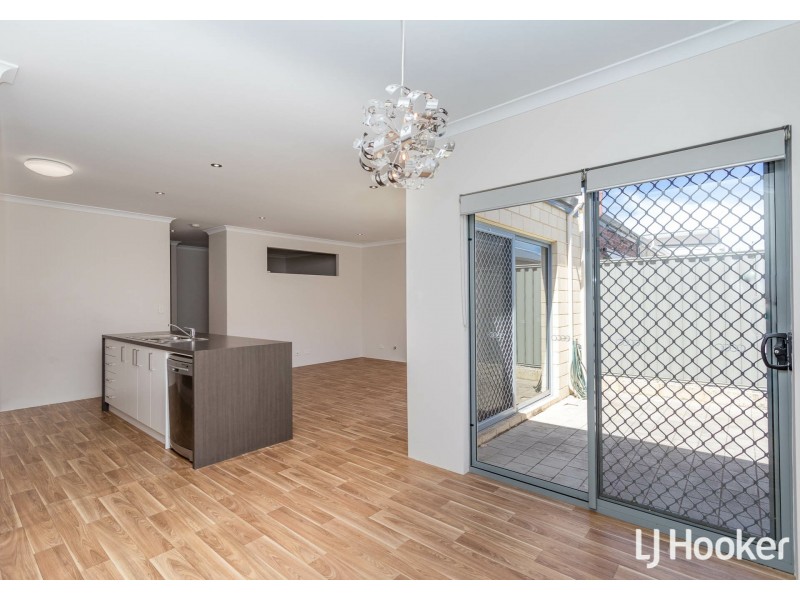 11 Cattach Way, Byford WA 6122