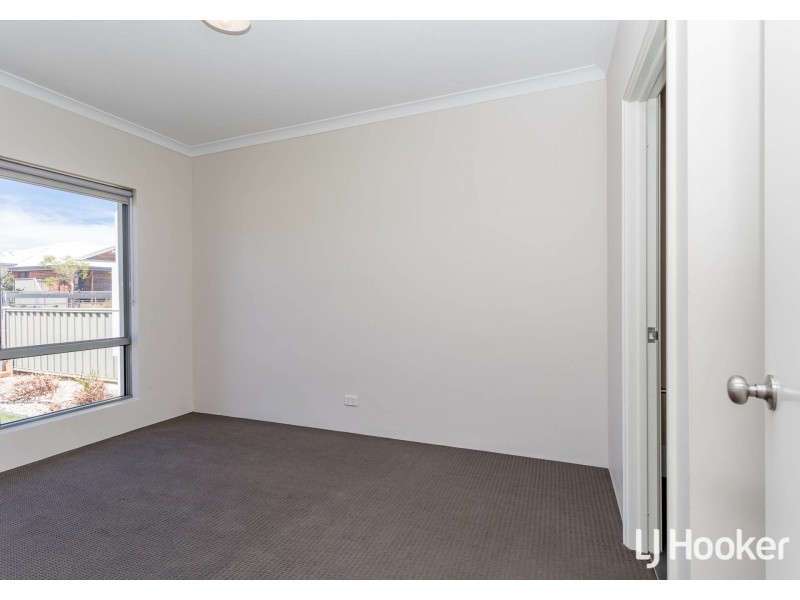 11 Cattach Way, Byford WA 6122