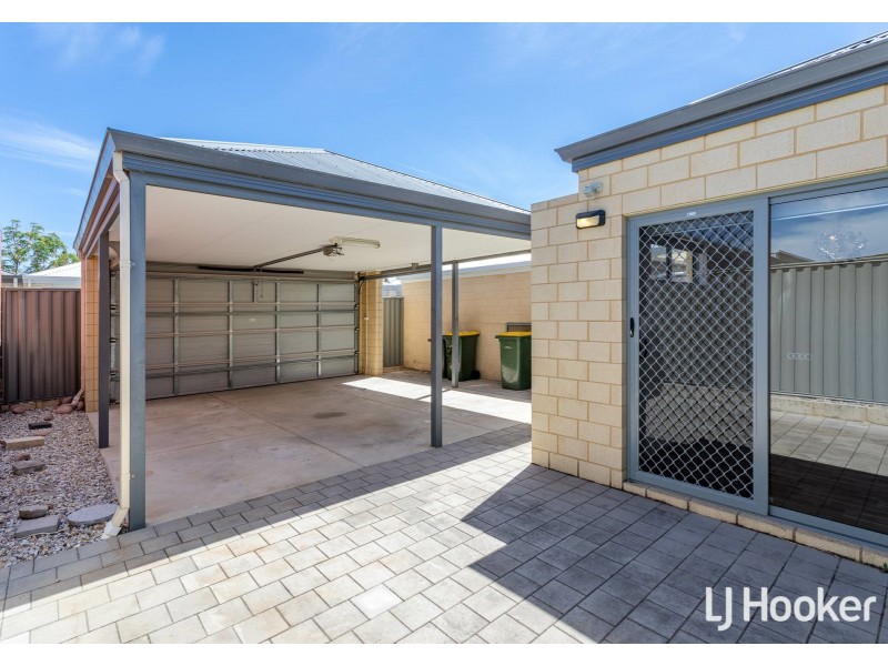 11 Cattach Way, Byford WA 6122