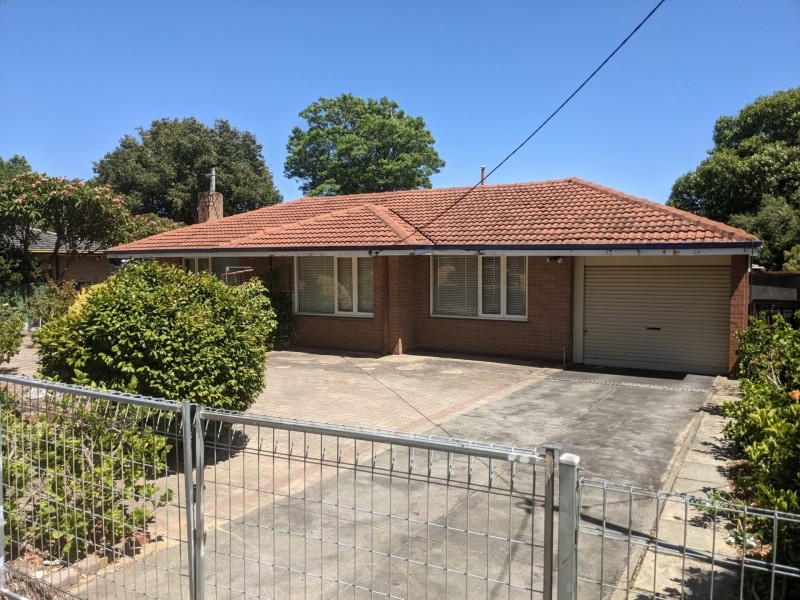 7 Avonlee Road, Armadale WA 6112