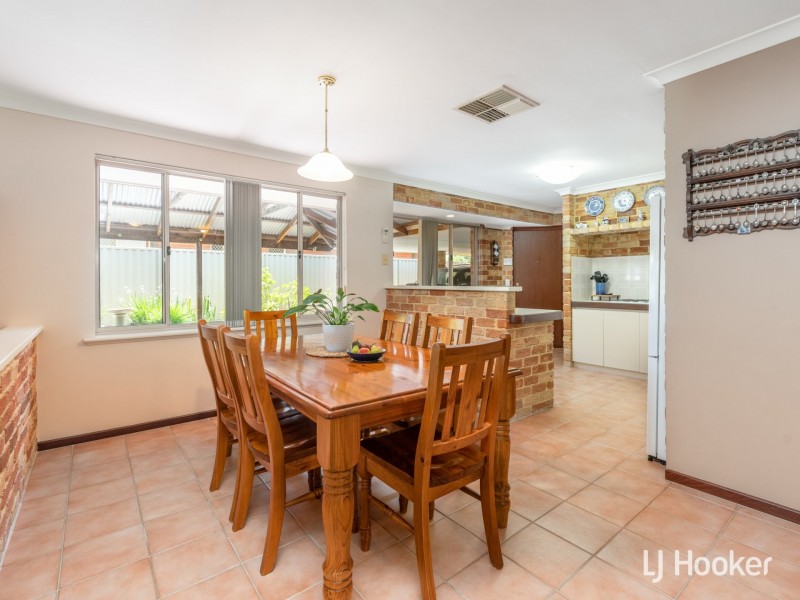 12 Tarragon Place, Thornlie WA 6108