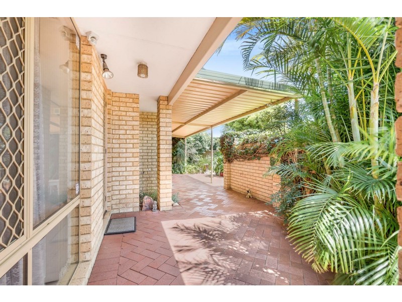 20B Lester Drive, Thornlie WA 6108