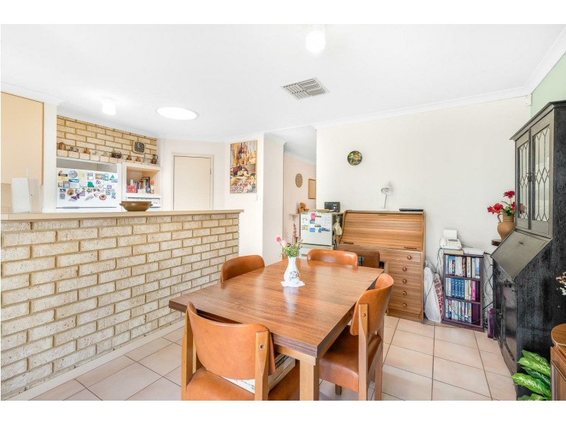 20B Lester Drive, Thornlie WA 6108