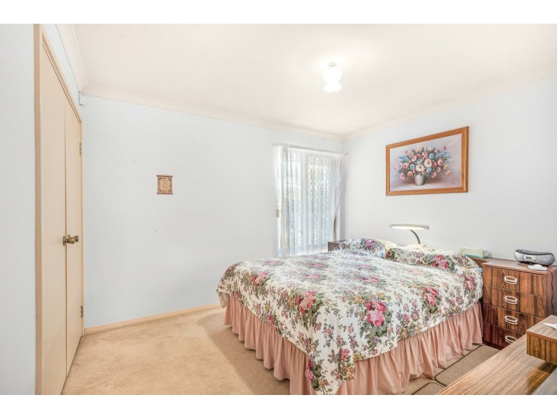 20B Lester Drive, Thornlie WA 6108