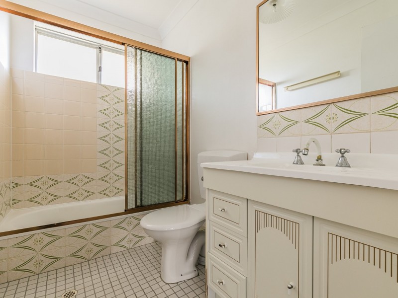 15A Willow Way, Maddington WA 6109