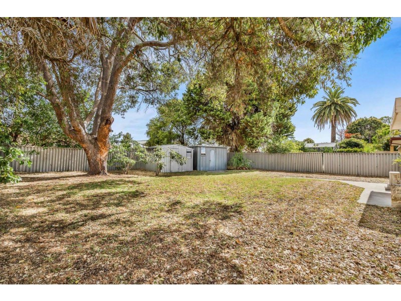 13 Blanche Street, Gosnells WA 6110