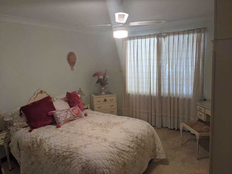 18 Baryna Street, Armadale WA 6112