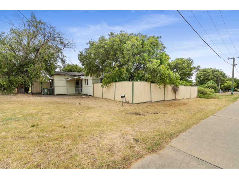 32 Mercedes Avenue, Falcon WA 6210