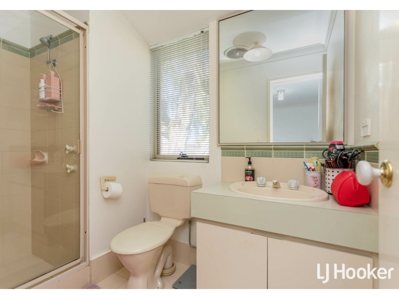 2 Hakea Court, Thornlie WA 6108