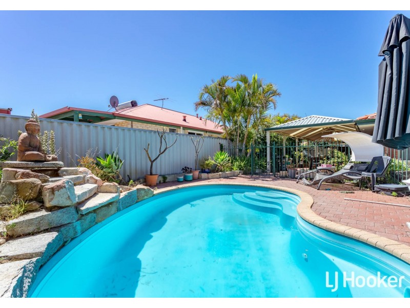 2 Hakea Court, Thornlie WA 6108