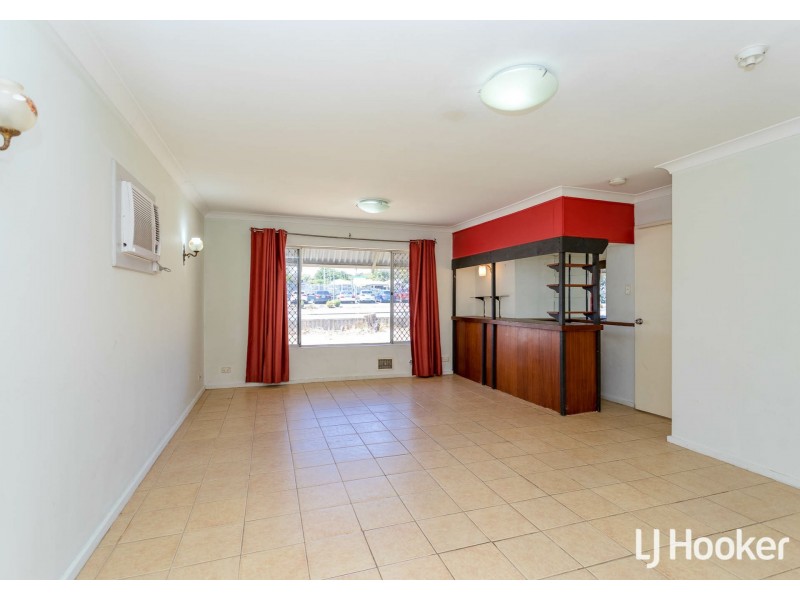 285 Railway Avenue, Armadale WA 6112