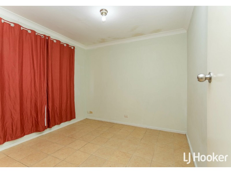 285 Railway Avenue, Armadale WA 6112