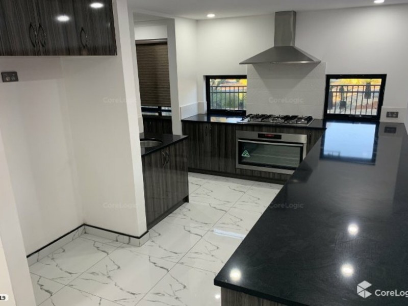 6 Kargyne Place, Byford WA 6122