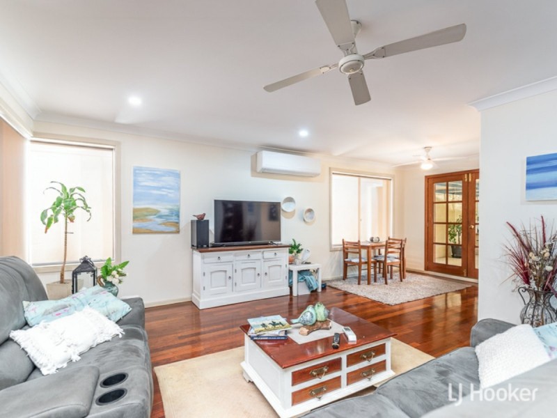 12 Coral Street, Martin WA 6110