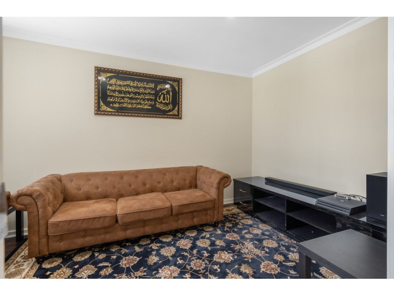 22 Sandon Road, Thornlie WA 6108