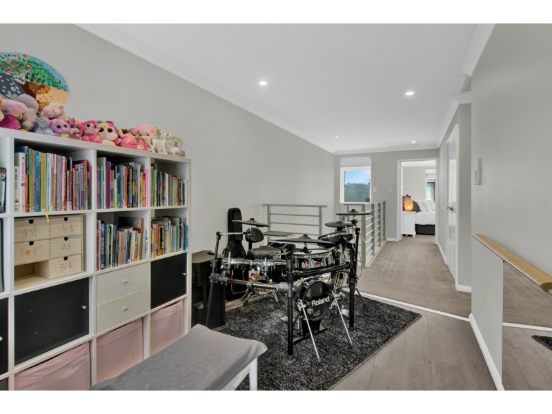 8/39 Edinburgh Road, Forrestfield WA 6058