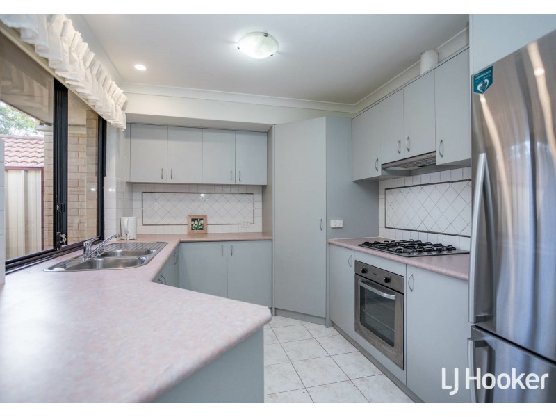 4/8 Hartley Street, Gosnells WA 6110