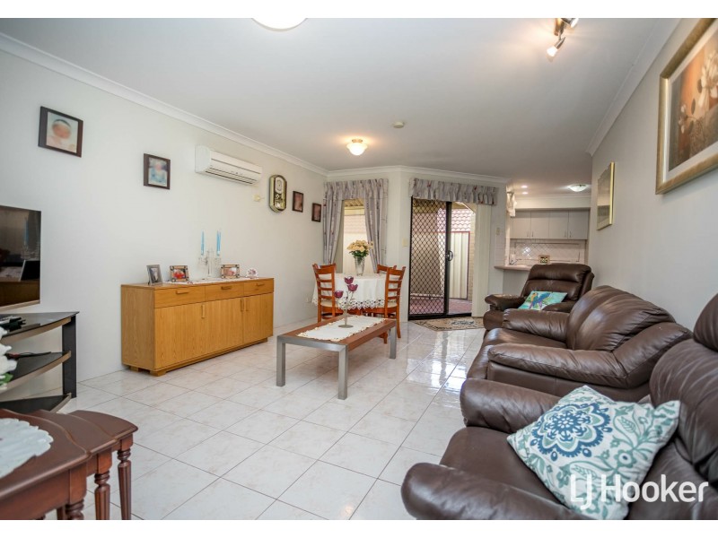 4/8 Hartley Street, Gosnells WA 6110