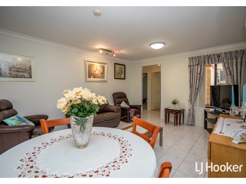 4/8 Hartley Street, Gosnells WA 6110