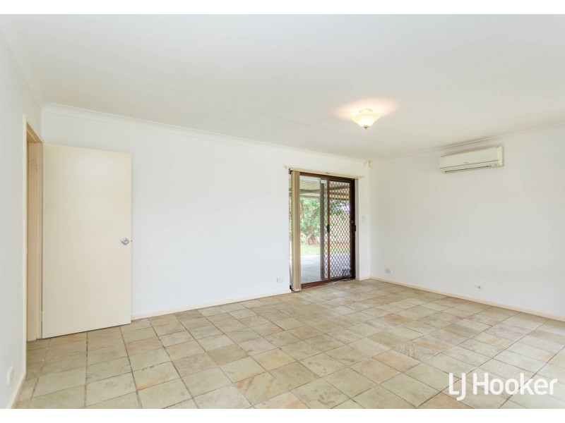 140 Berehaven Avenue, Thornlie WA 6108