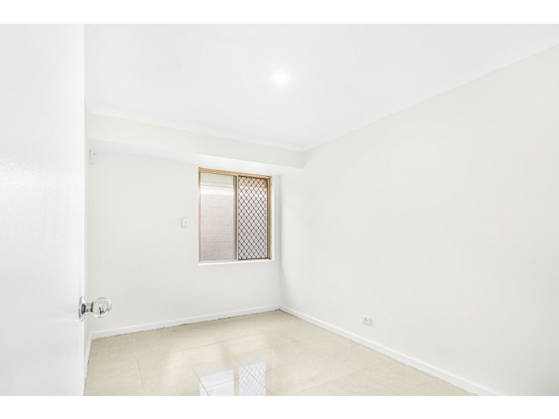 15B Dunnell Street, Maddington WA 6109