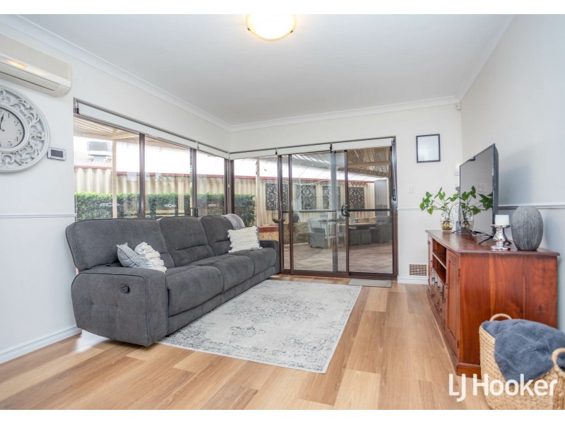 9 Bottlebrush Drive, Thornlie WA 6108