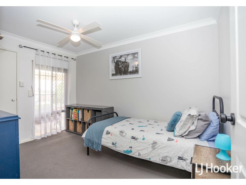 9 Bottlebrush Drive, Thornlie WA 6108