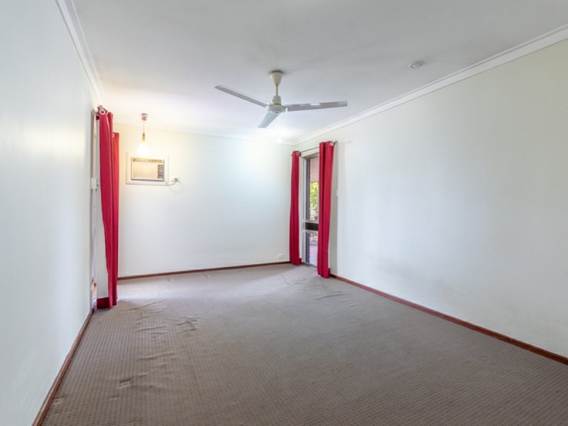 10 Camberley Street, Thornlie WA 6108