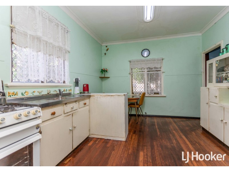 22 Selby Street, Thornlie WA 6108